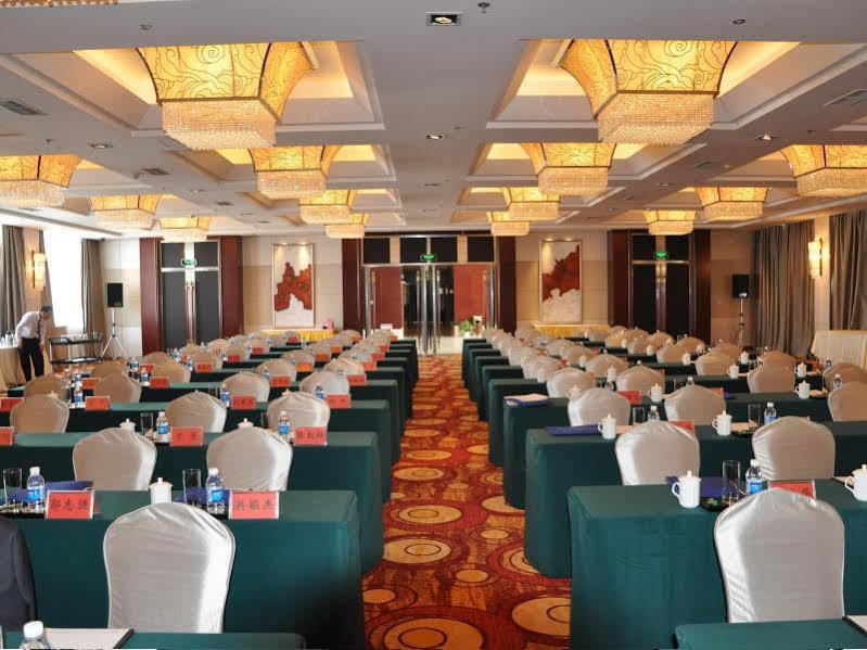 Zhanshan Garden Hotel Thanh Đảo Ngoại thất bức ảnh